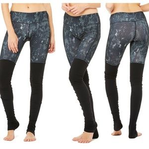 Alo Goddess Leggings